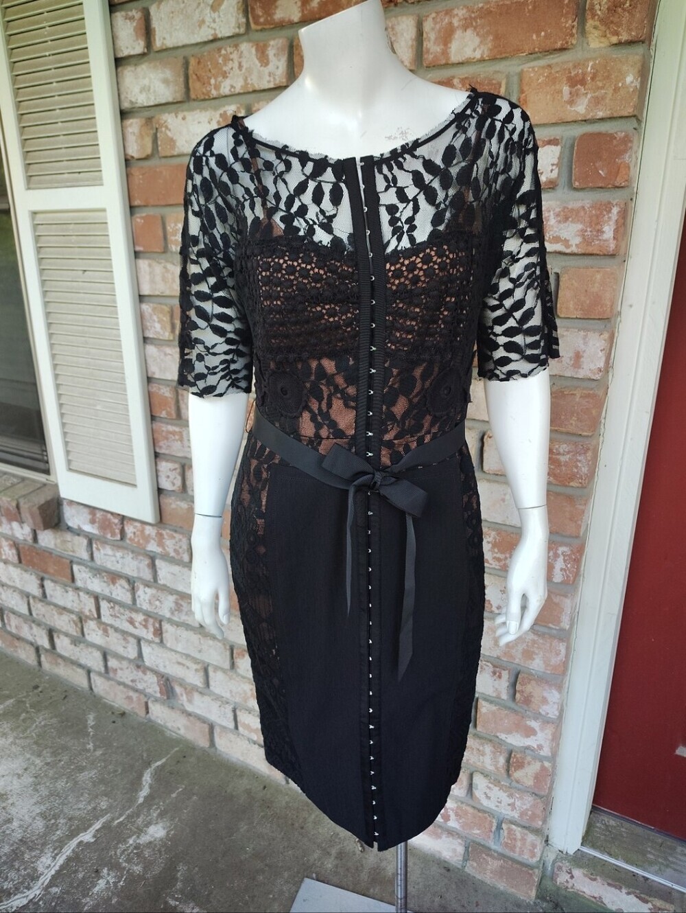 Beguile By Byron Lars Black Lace Carissima Sheath Dress Sz 8P Nude Lining Gothic - Picture 2 of 11